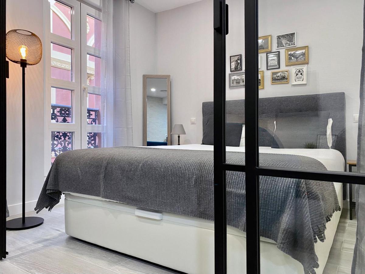 Charming Madrid Styles Apartment ภายนอก รูปภาพ