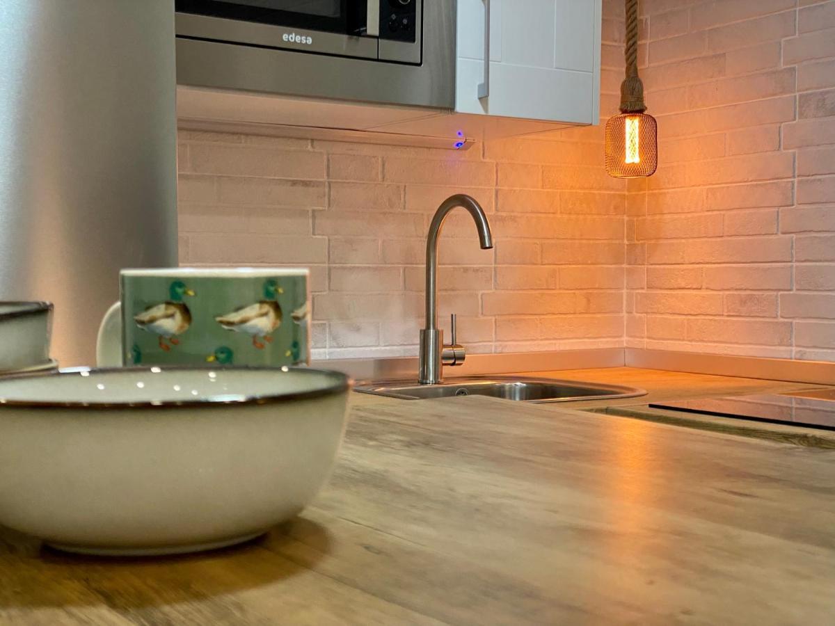 Charming Madrid Styles Apartment ภายนอก รูปภาพ