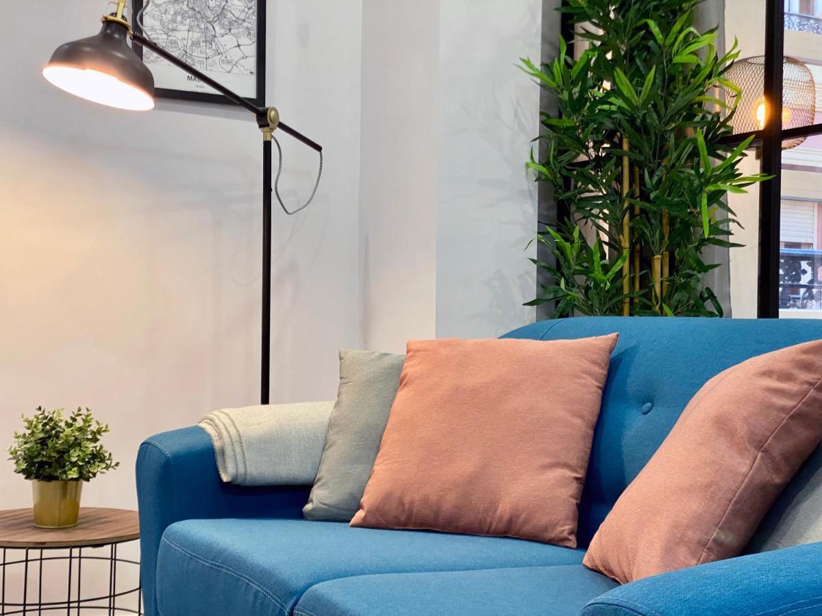 Charming Madrid Styles Apartment ภายนอก รูปภาพ